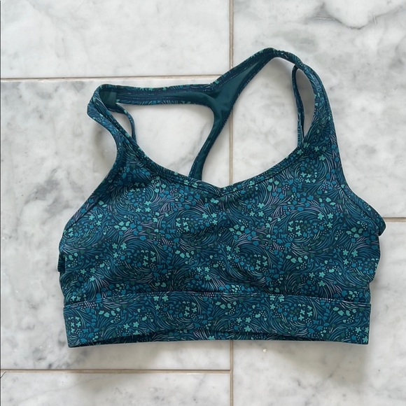 workout Set with small Sports Bra and size 2 leggings (can be sold separately) - Picture 3 of 7